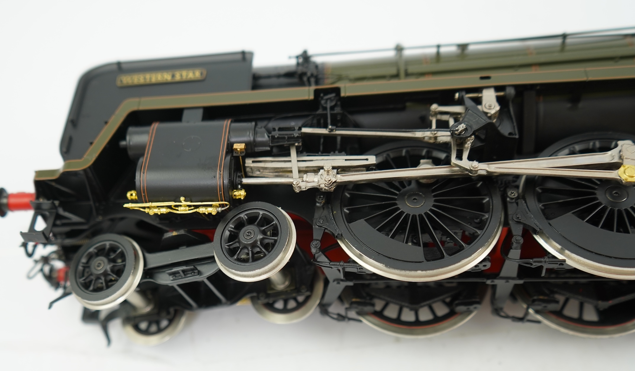 An 0 gauge Masterpiece Models model of BR Britannia Class (Standard Class 7), Western Star, 70025, 4-6-2 tender locomotive, powered for two rail operation, with original box.